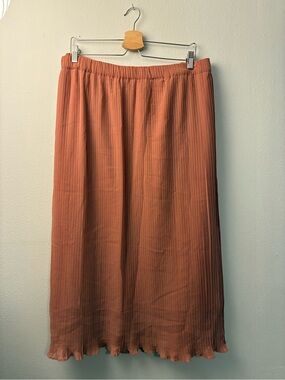 Pleated Midi Skirt - Muted Pink